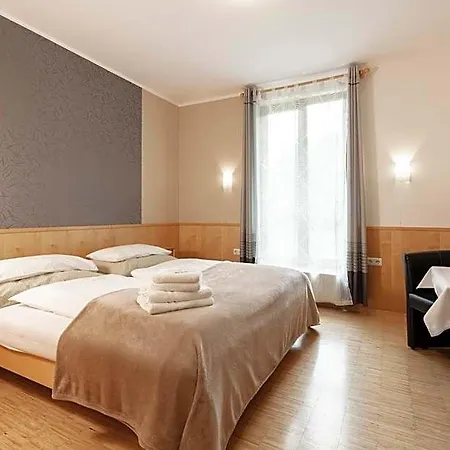 Grünau - Wimmergreuth Hotel