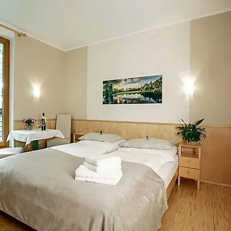Hotel Grünau - Wimmergreuth *