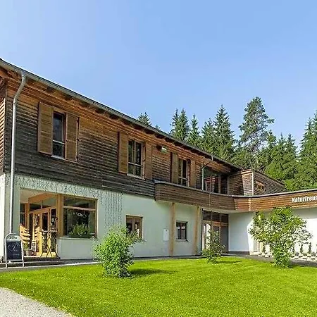 Grünau - Wimmergreuth Hotel *