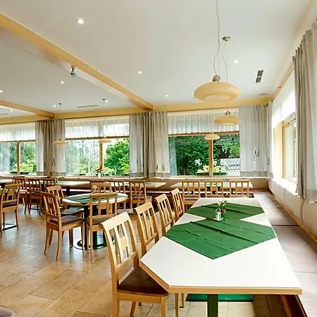 Hotel Grünau - Wimmergreuth *